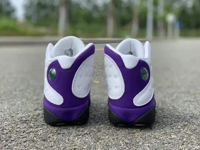 Kick Theory Jordan 414571-105 Lakers 13 Air 0516